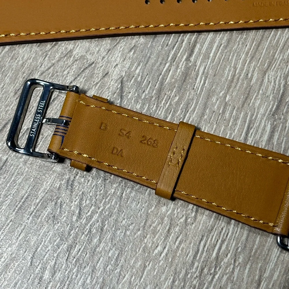 Hermes Smartwatch with Brown and Silver Accents
